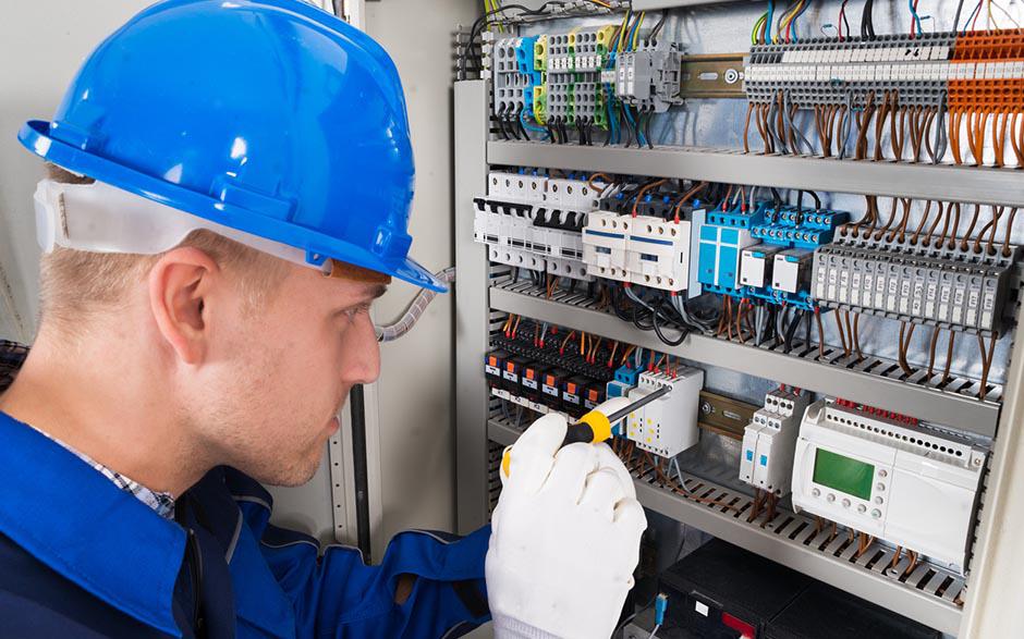 électricien installateur Saint-Maurice
